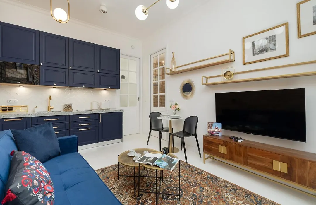 Dietla One Bedroom Apartments With Air Conditioning & Balcony By Noclegi Renters-1